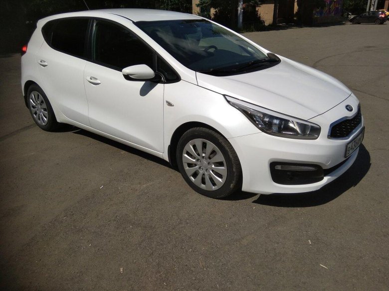 Киа сид белый матовый