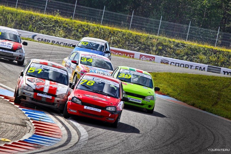 Гонка машин