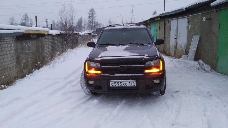 Chevrolet trailblazer 1