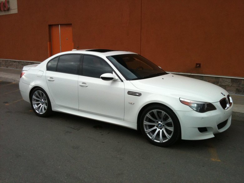 Бмв е60 белая