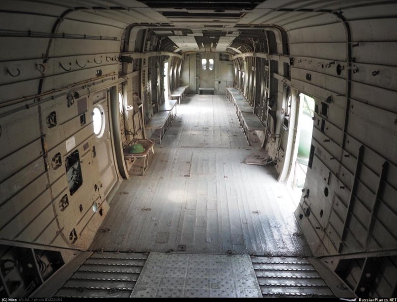 Ан-2 грузовая кабина