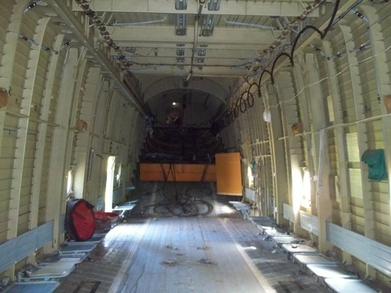 Грузовой отсек ил 76