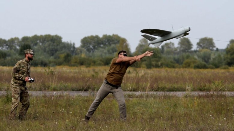 Лелека 100 беспилотный летательный аппарат