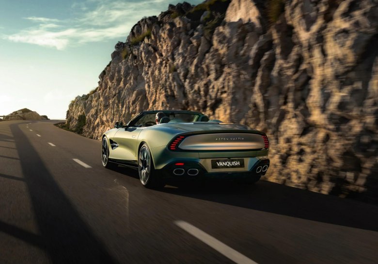 Aston martin vanquish zagato