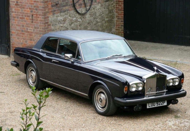 Rolls royce corniche coupe