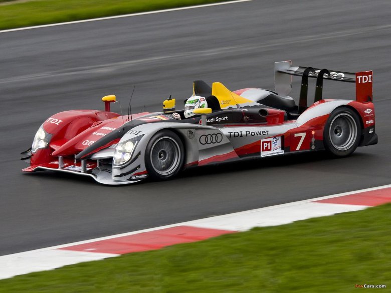 Audi r15 tdi plus