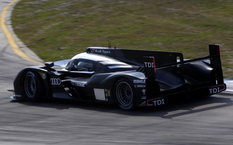 Audi r18 tdi