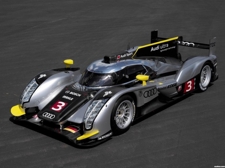 Audi r18 tdi 2011