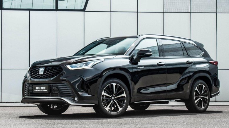 Toyota crown внедорожник 2023
