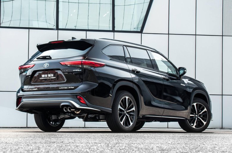 Тойота краун клюгер