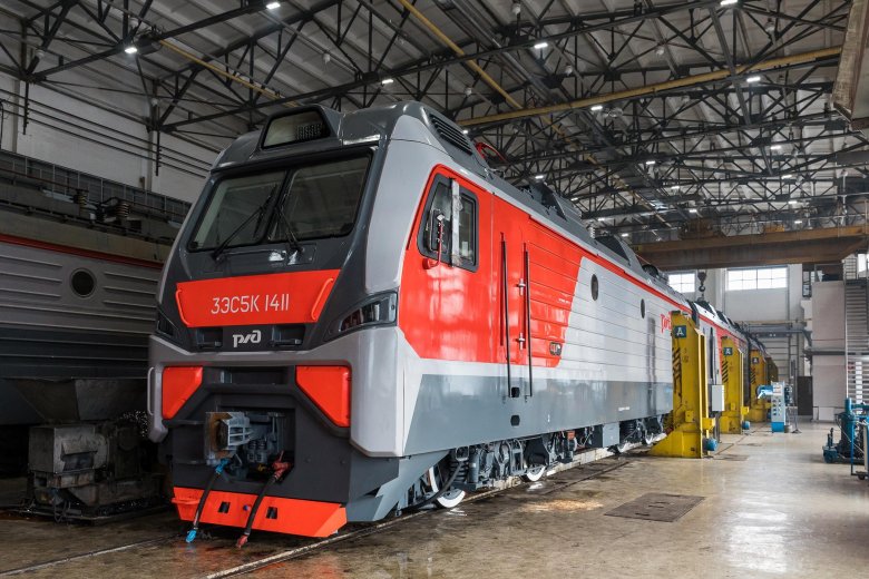 Электровоз ермак 1411