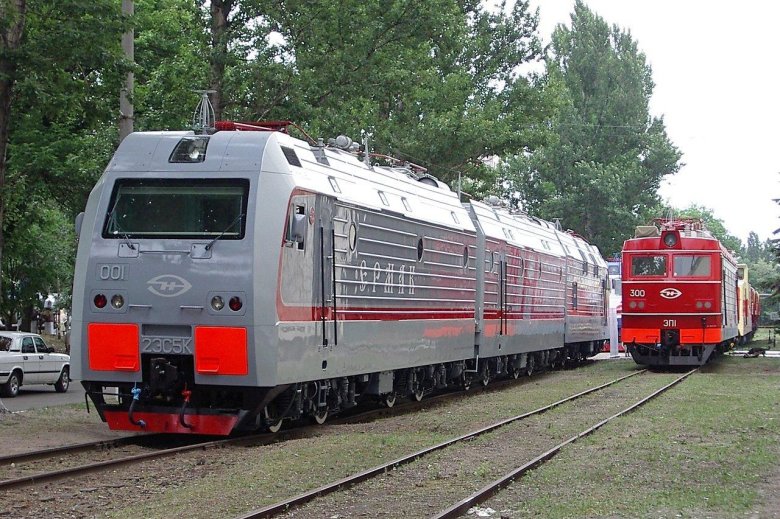 Электровоз ермак 3эс5к