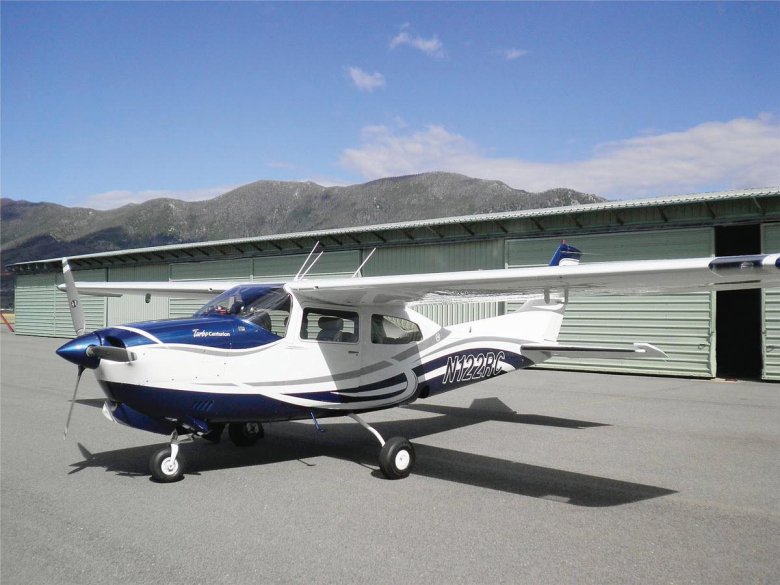 Cessna 206 гидроплан