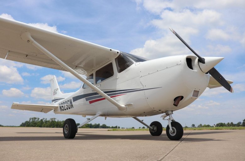 Cessna 172 самолёт