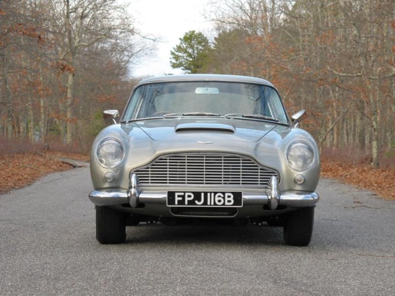Aston martin db5 1964