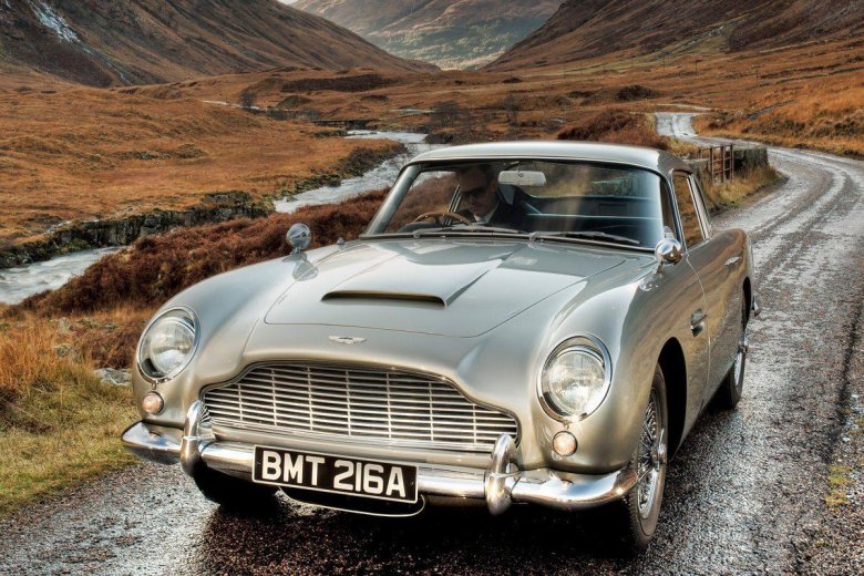 Aston martin db 5 джеймса бонда
