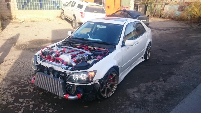 Toyota altezza под капотом