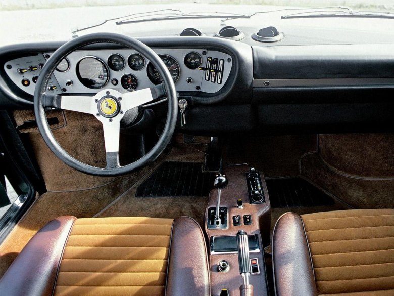 Ferrari 365 gtb/4 daytona