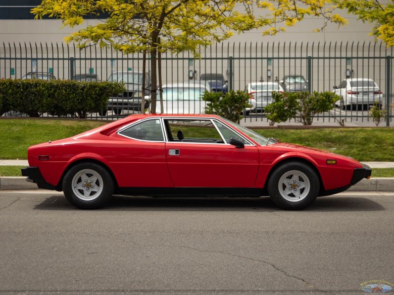 Ferrari 308 gt4