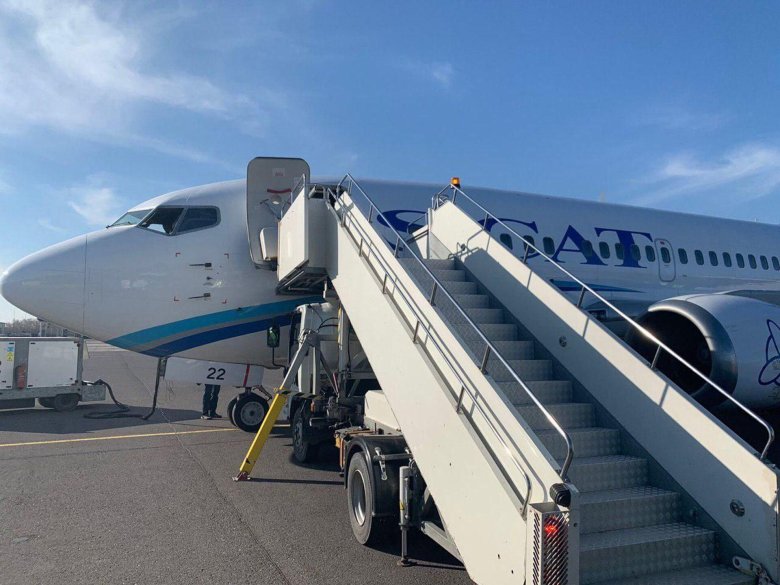 Трап самолет