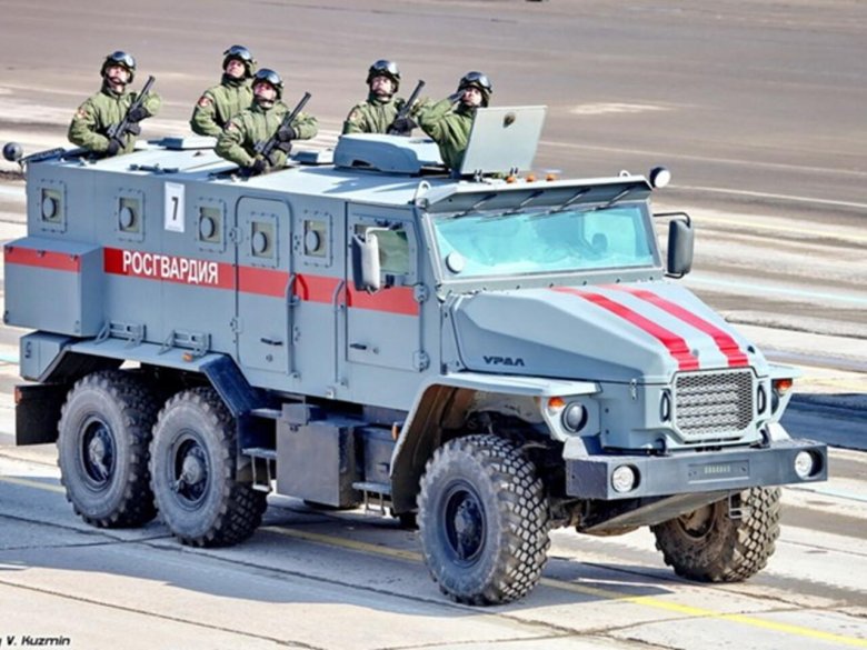 Урал 432009 бронеавтомобиль