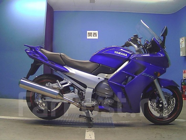 Yamaha fjr 1300 blue