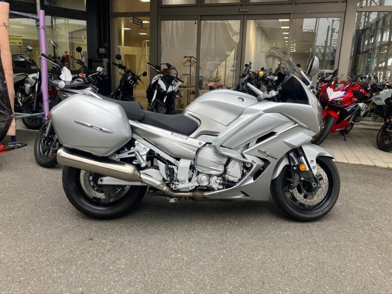 Мотоцикл yamaha