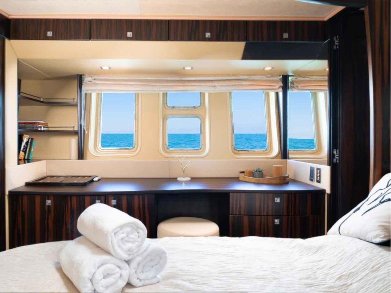 Роскошная яхта