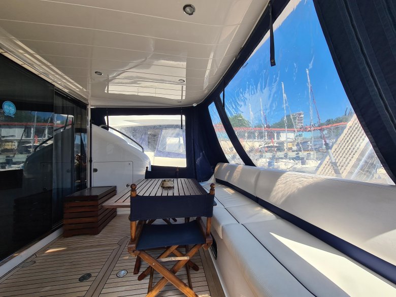 Princess 58 яхта