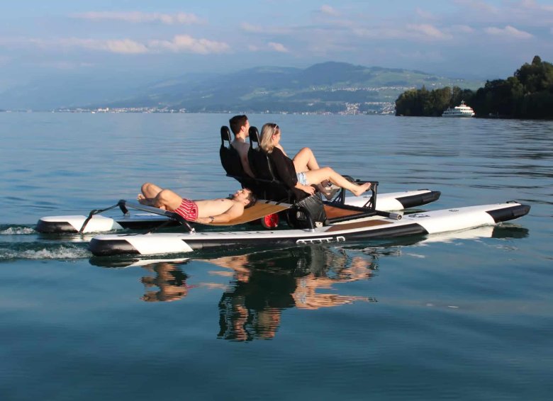 Электрический катамаран