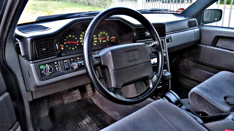 Вольво 940 седан салон