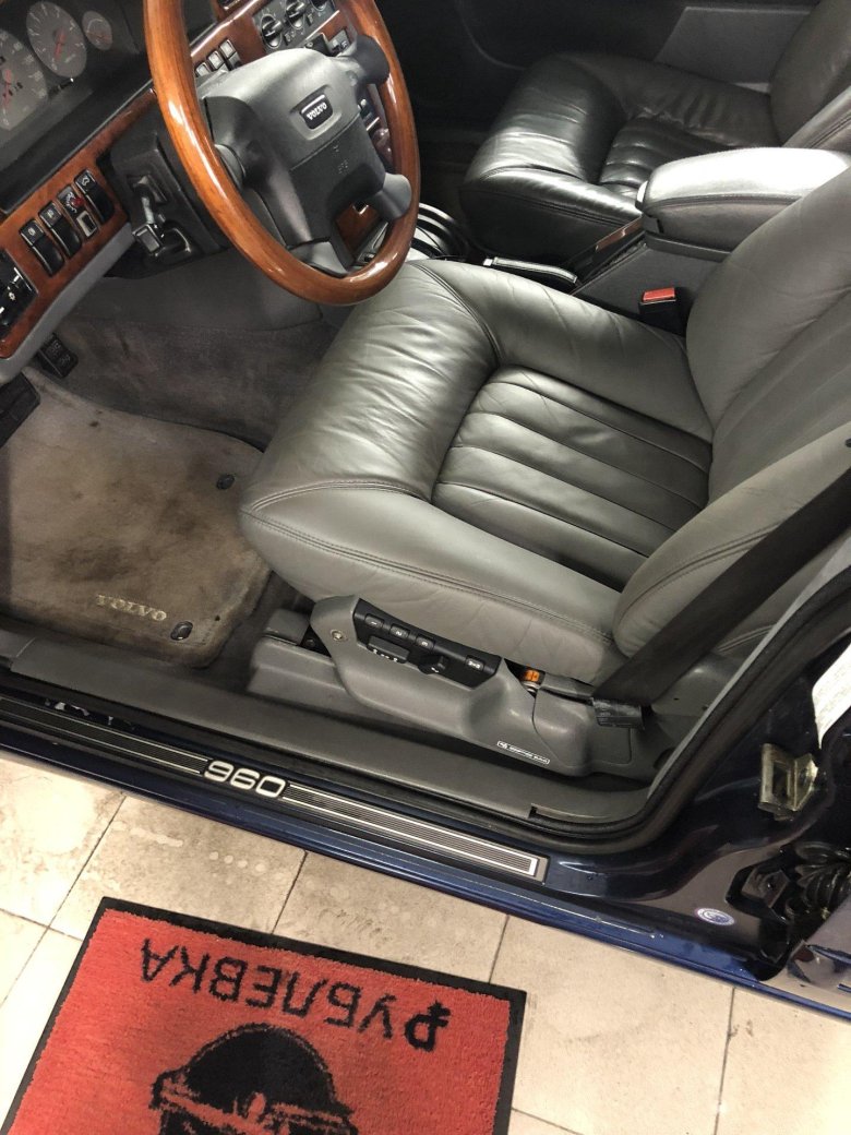 Вольво s 90 салон