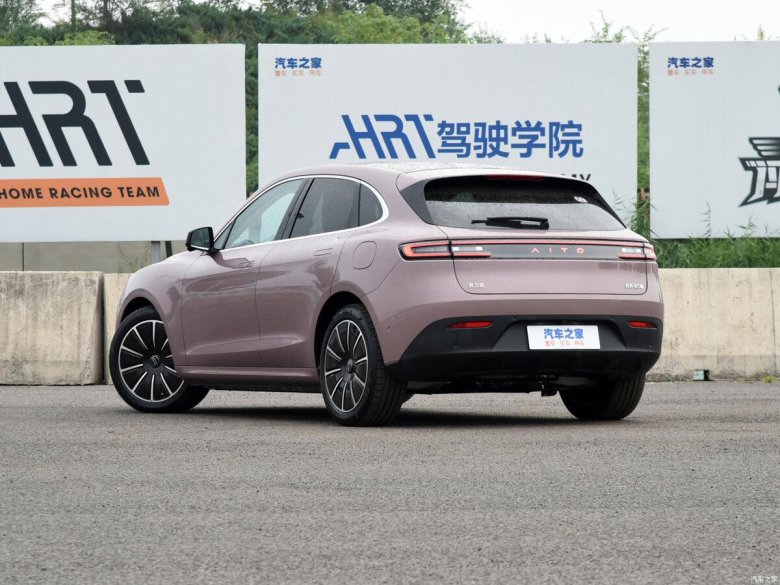 Huawei электромобиль 2023