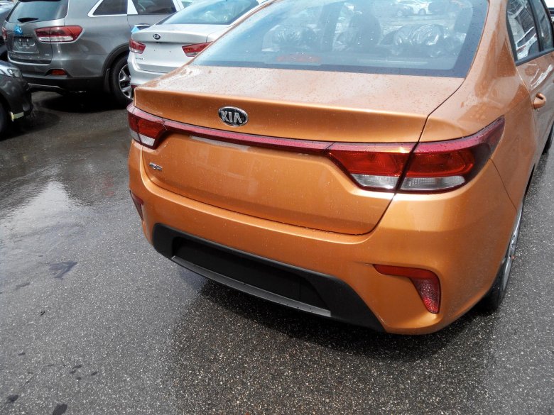 Kia rio 2020 оранжевая
