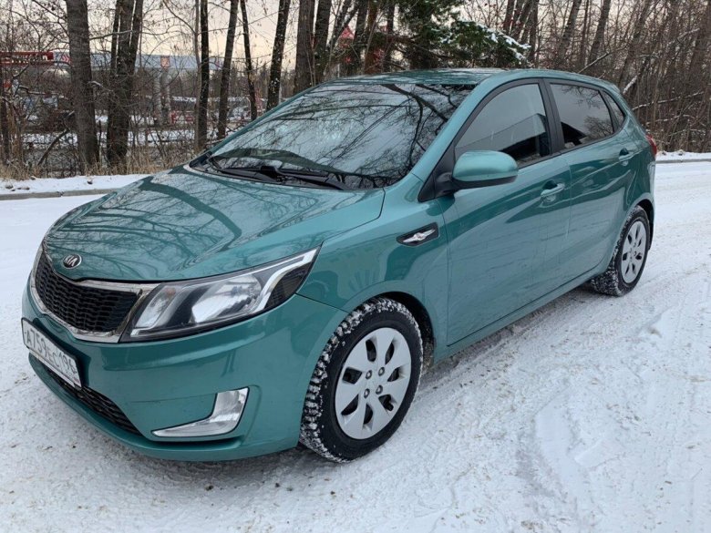 Kia rio 2013 green