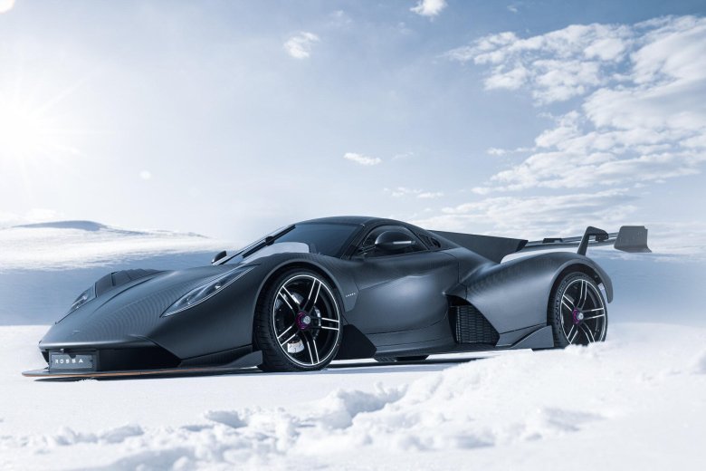 Aston martin valkyrie 2021