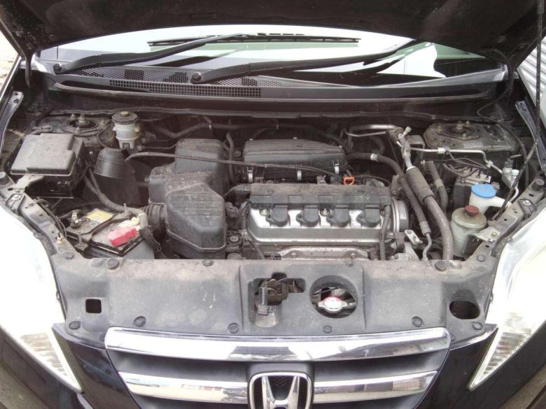 Хонда эдикс 2004