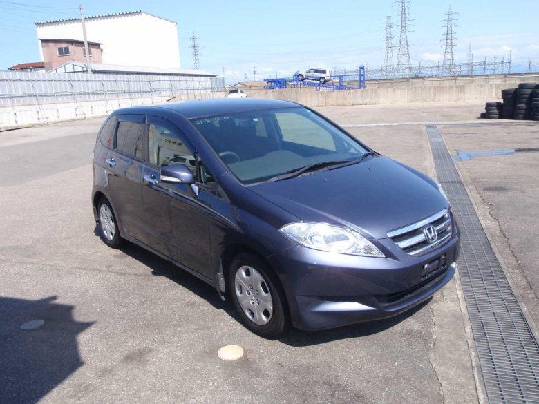 Хонда эдикс 2004