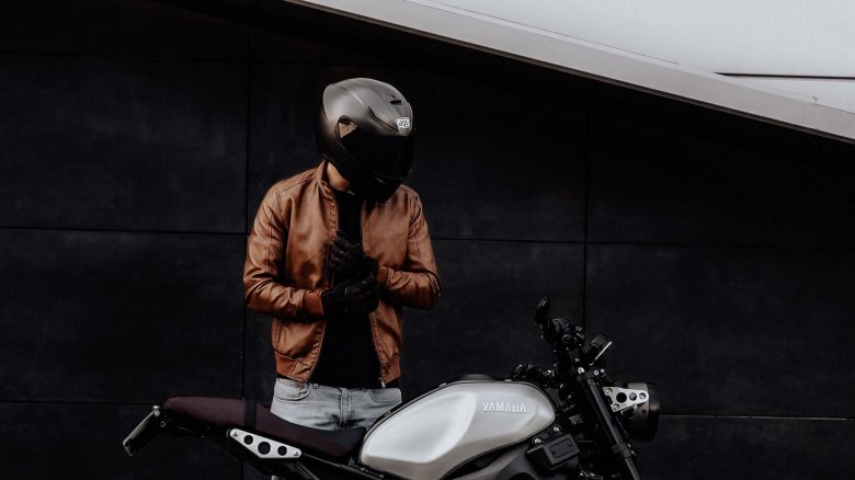 Motorcycle jacket