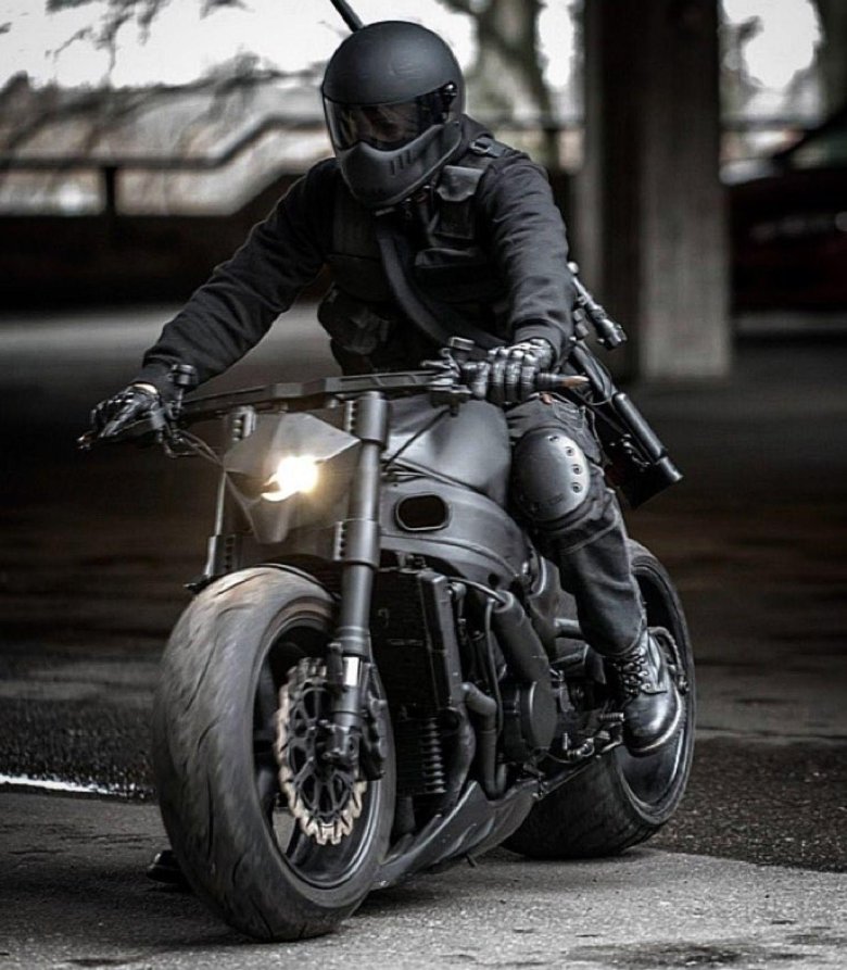 Suzuki hayabusa streetfighter