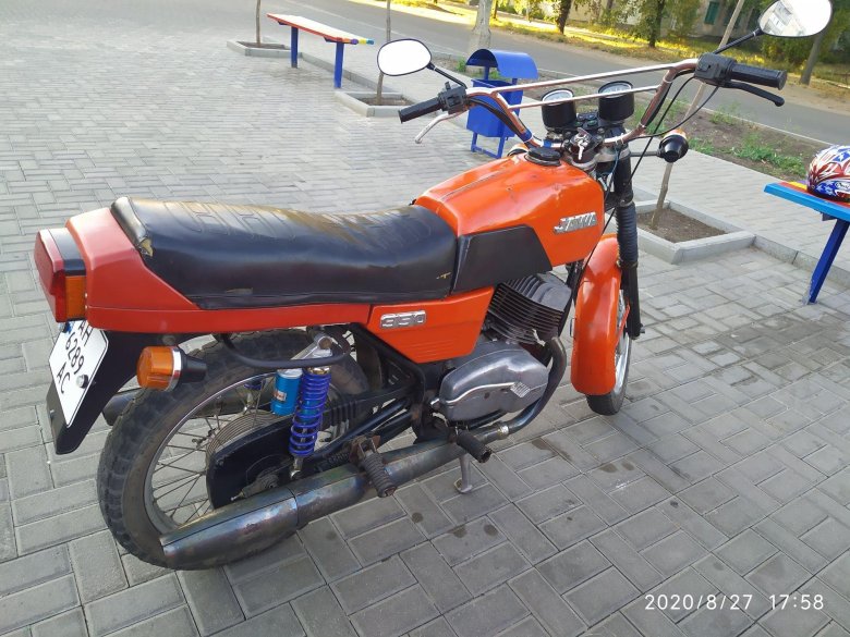 Мотоцикл ява 638