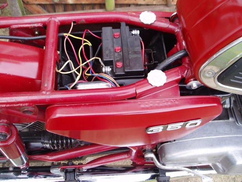 Аккумулятор ява 638