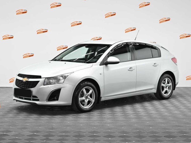 Chevrolet cruze 2012 хэтчбек рестайлинг