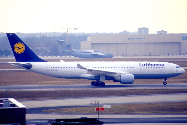 A330-300 lufthansa