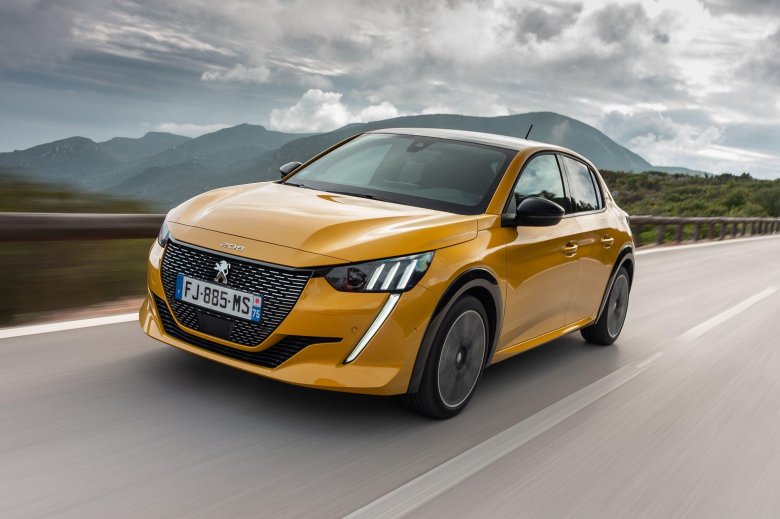 Peugeot 208 2021