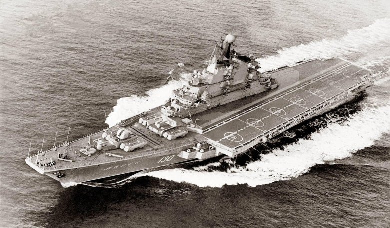 Тяжёлый авианесущий крейсер \ новороссийск\