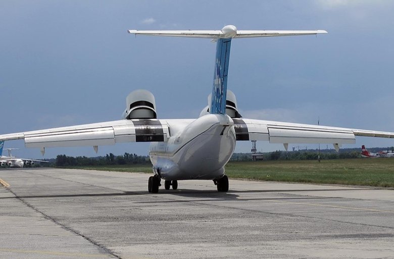 Самолет ан 74