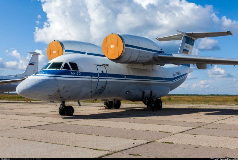 Самолет ан 72