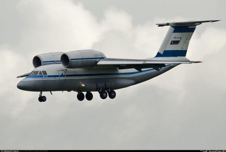 Самолет ан 72