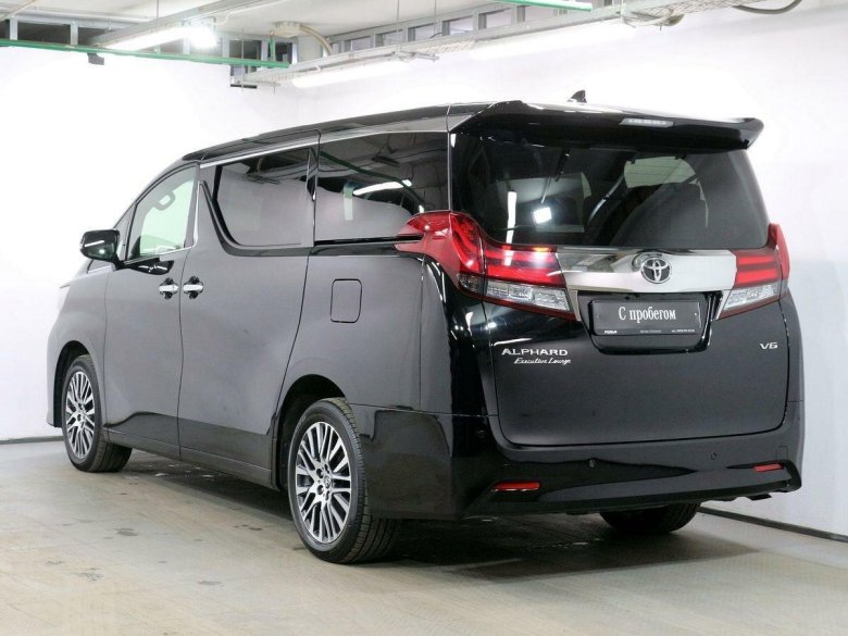 Минивэн тойота альфард